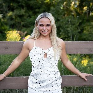 Meet your Posher, Olivia